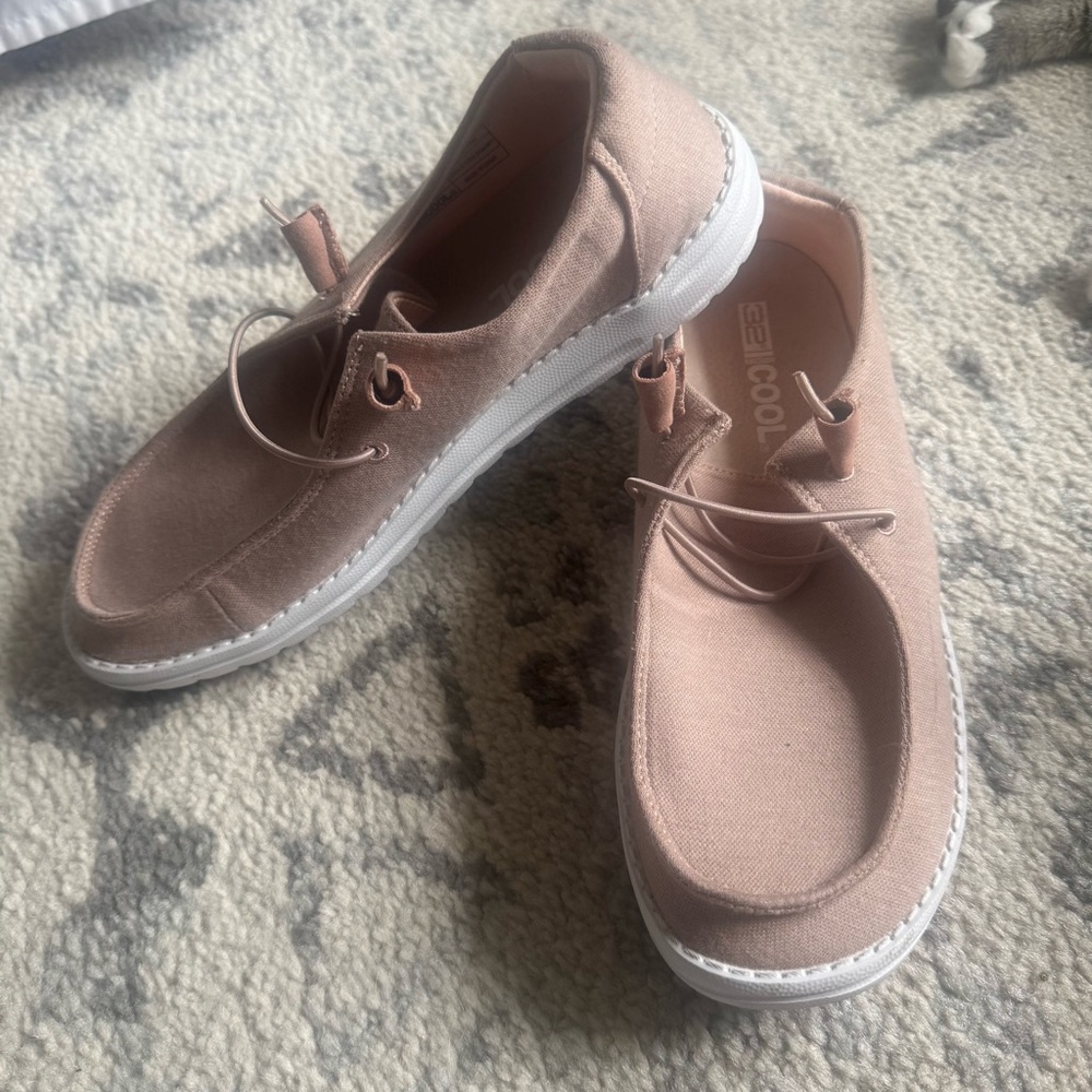 Pink Slip on Shoes
